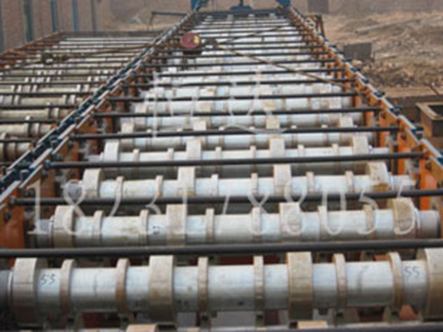 卷簾門(mén)成型機(jī)